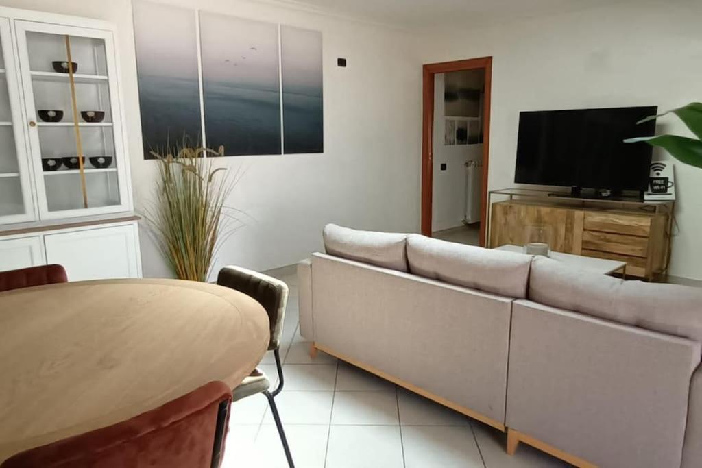 Casa Vacanza Fiera Di Roma Ponte Galeria Bagian luar foto