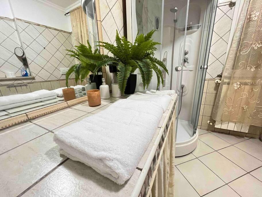Casa Vacanza Fiera Di Roma Ponte Galeria Bagian luar foto